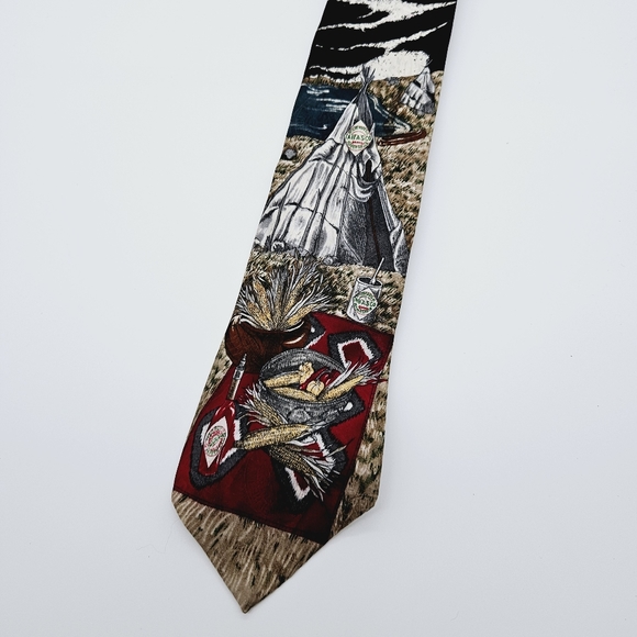 TABASCO | 100% silk teepee & corn scene neck tie - Picture 3 of 5